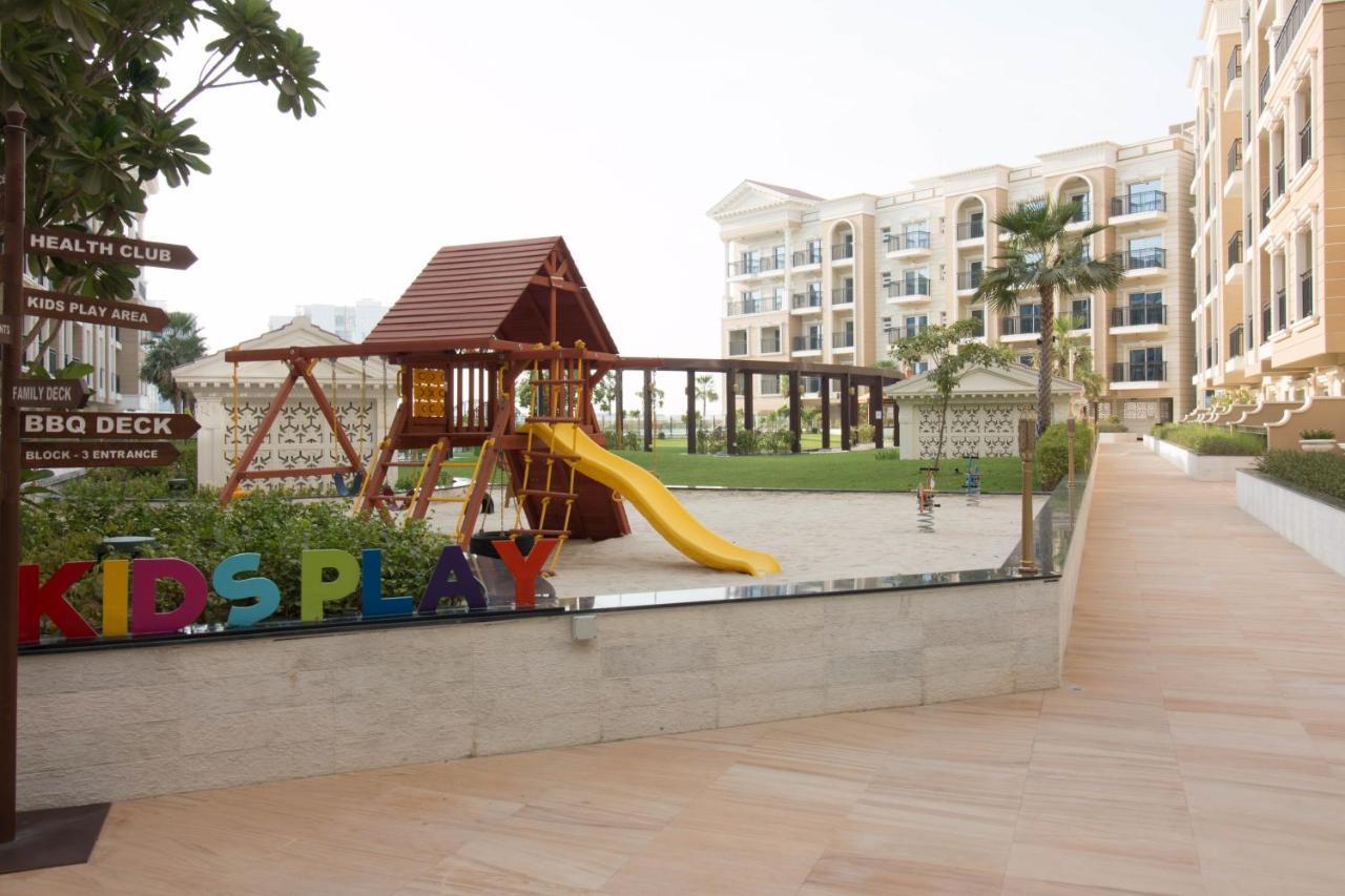 Furnished Studio, Close To All Amenties! - Resortz 11 Dubai Exterior photo